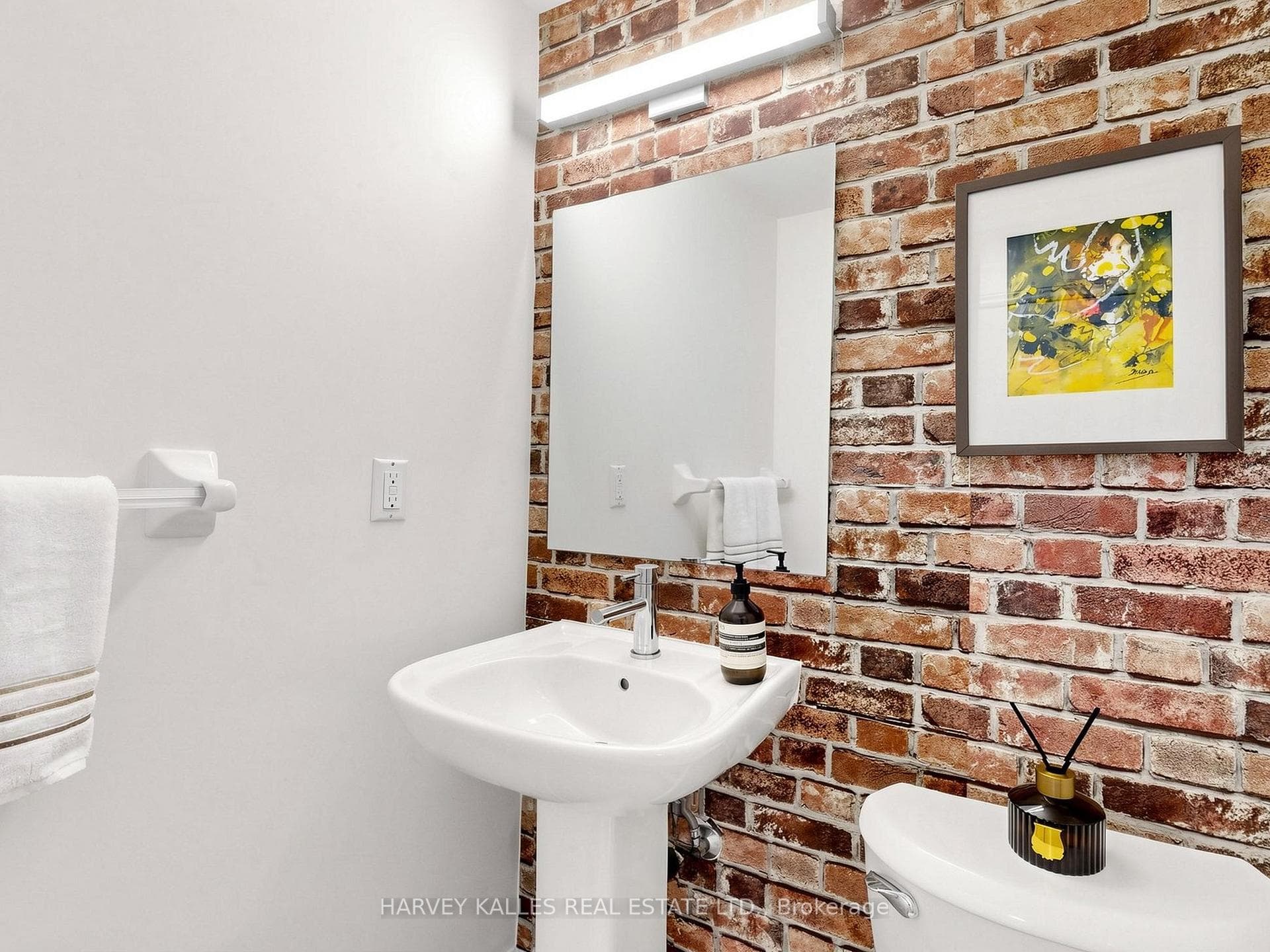 10 Lightbourn Avenue photo 22