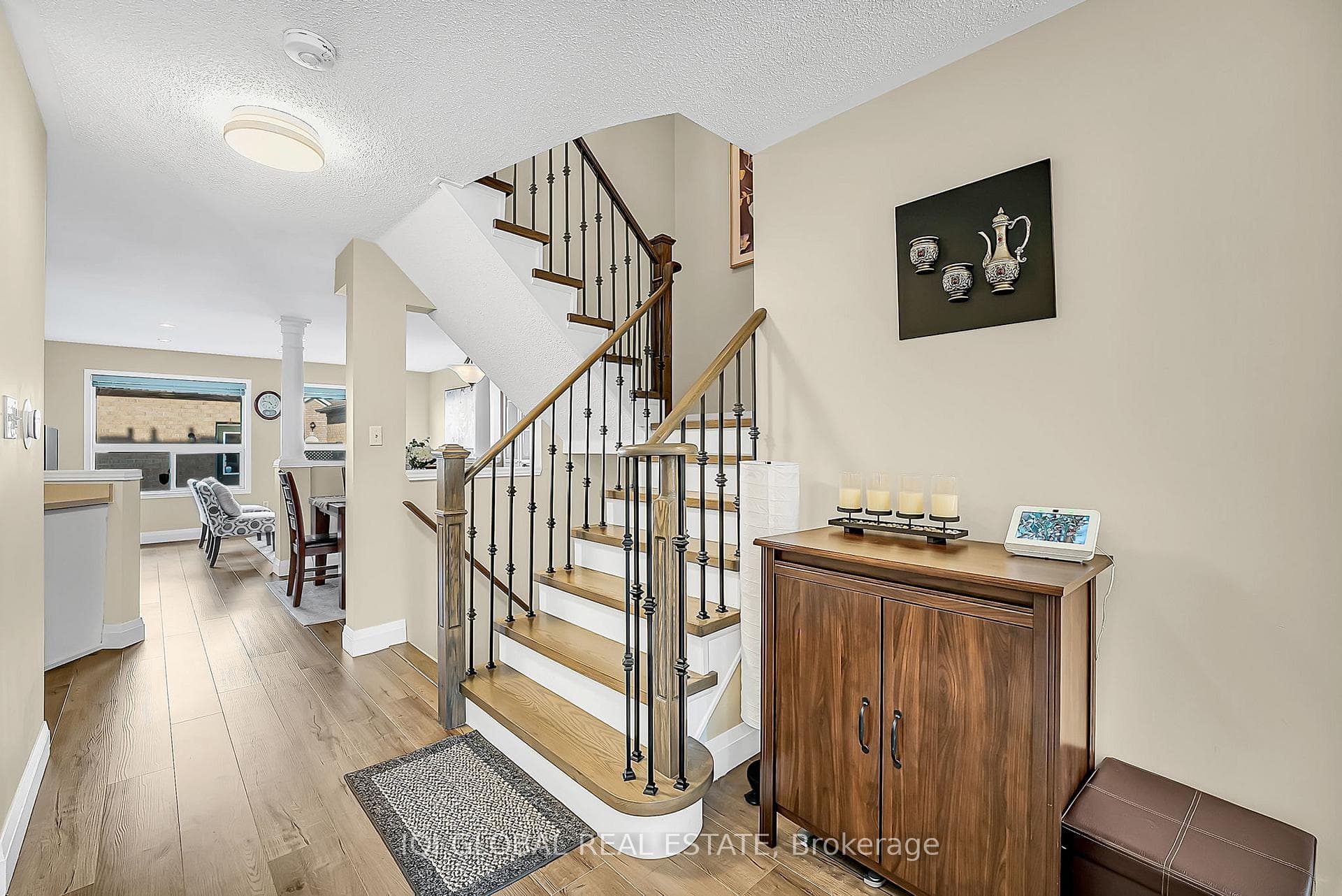 5861 Rainberry Drive photo 5