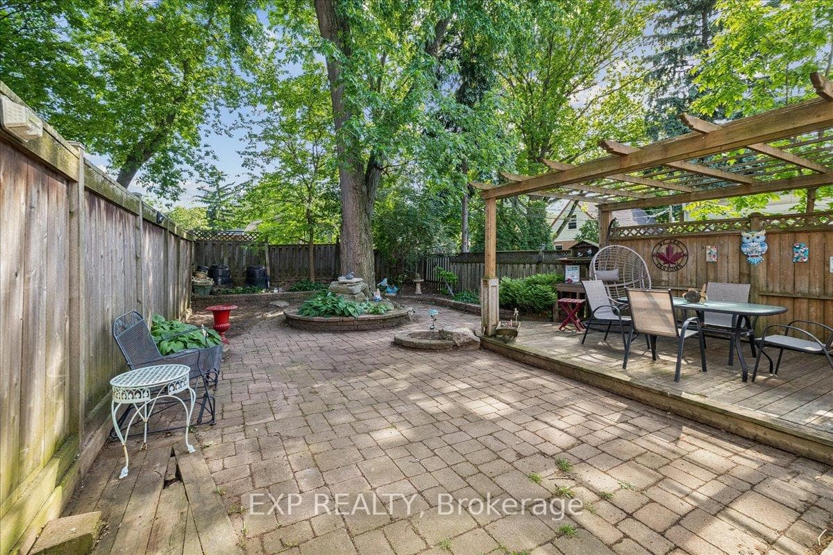 80 Maclennan Avenue photo 26