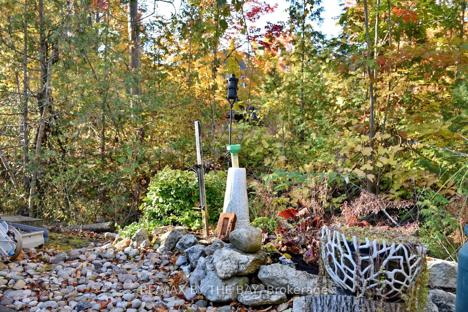 36 Georgian Glen Drive photo 17