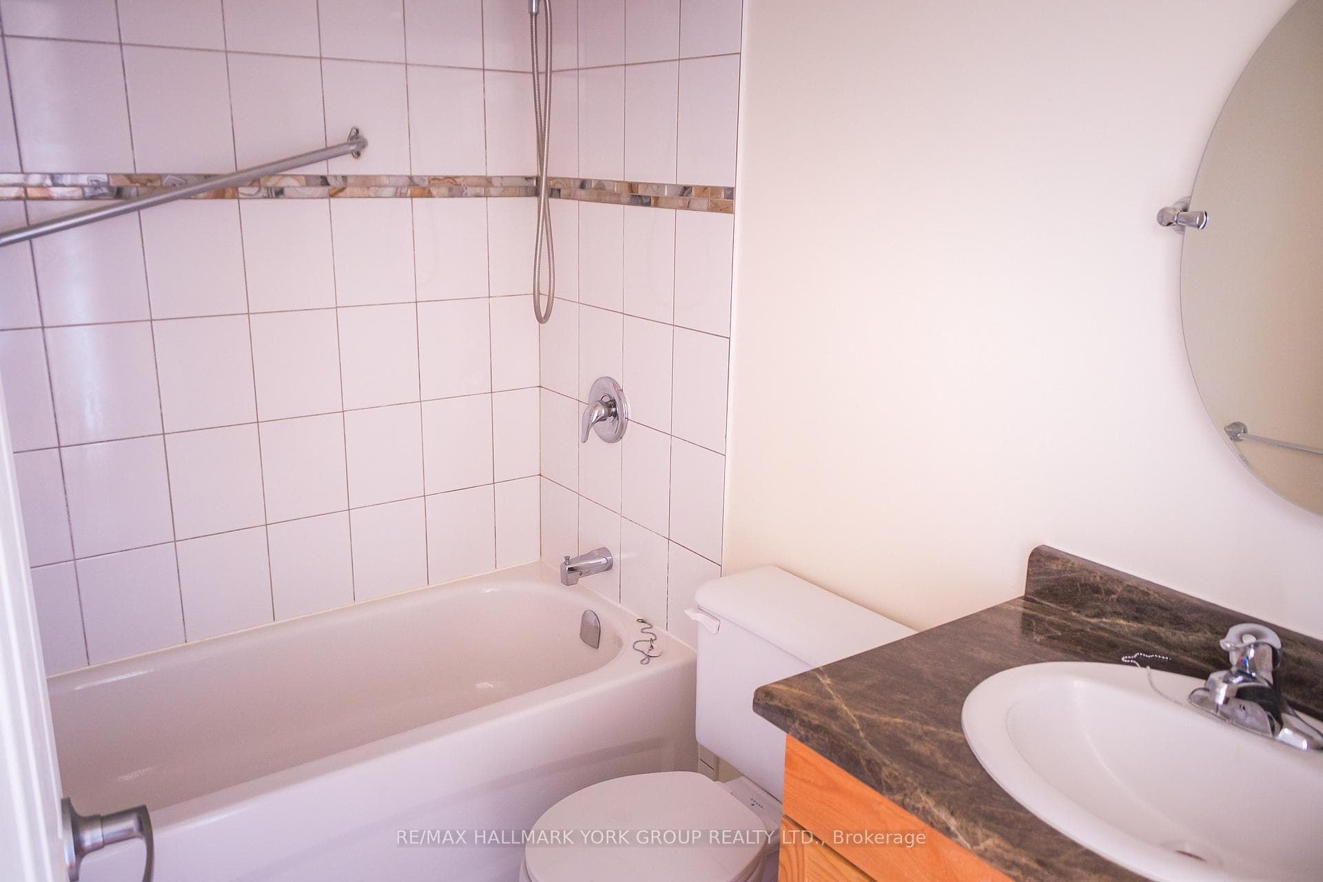 262 Rose Street Unit 610 photo 7
