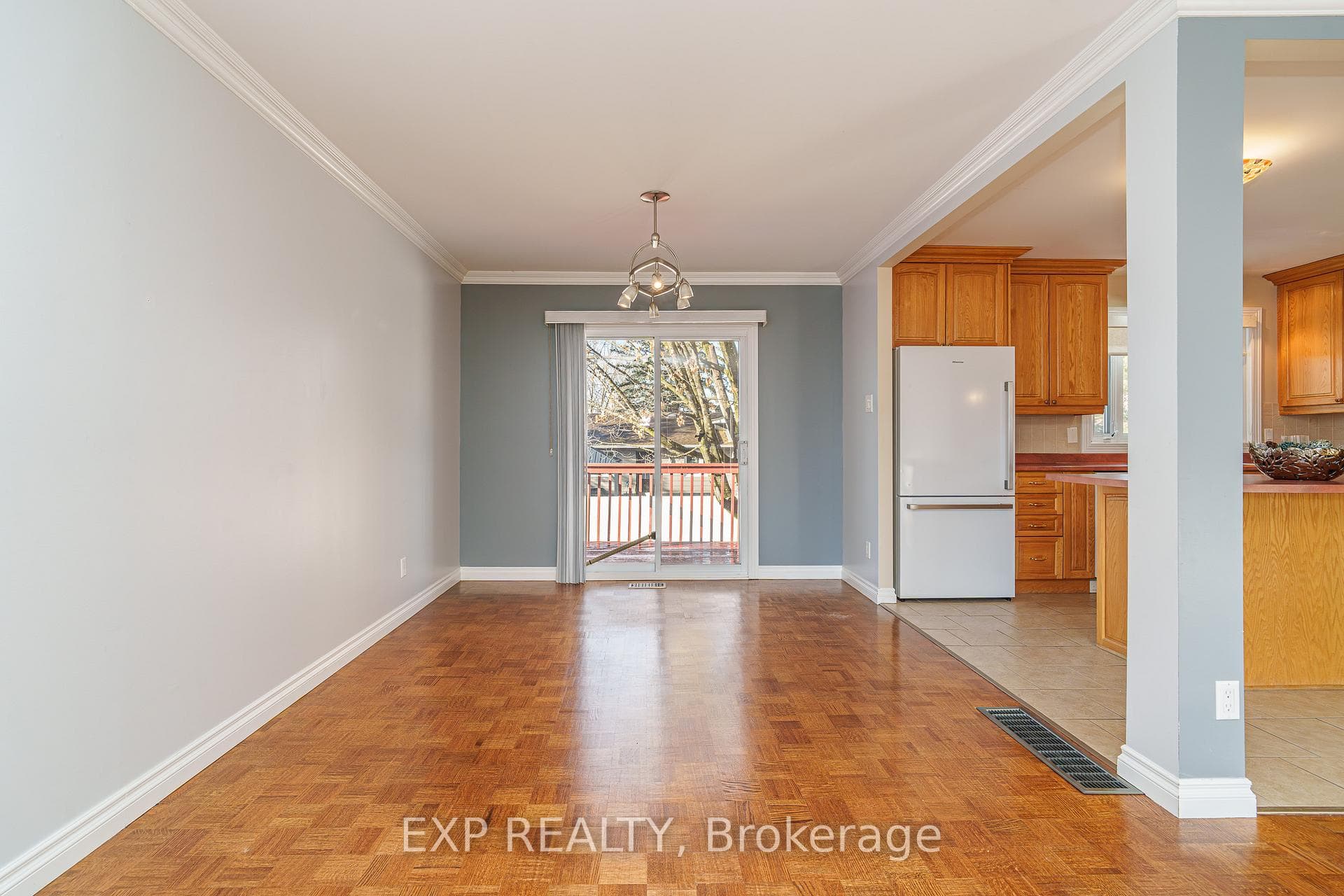 49 Larkin Drive photo 15
