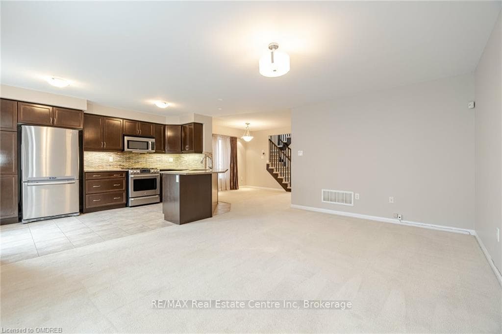 655 GERVAIS Terrace photo 13