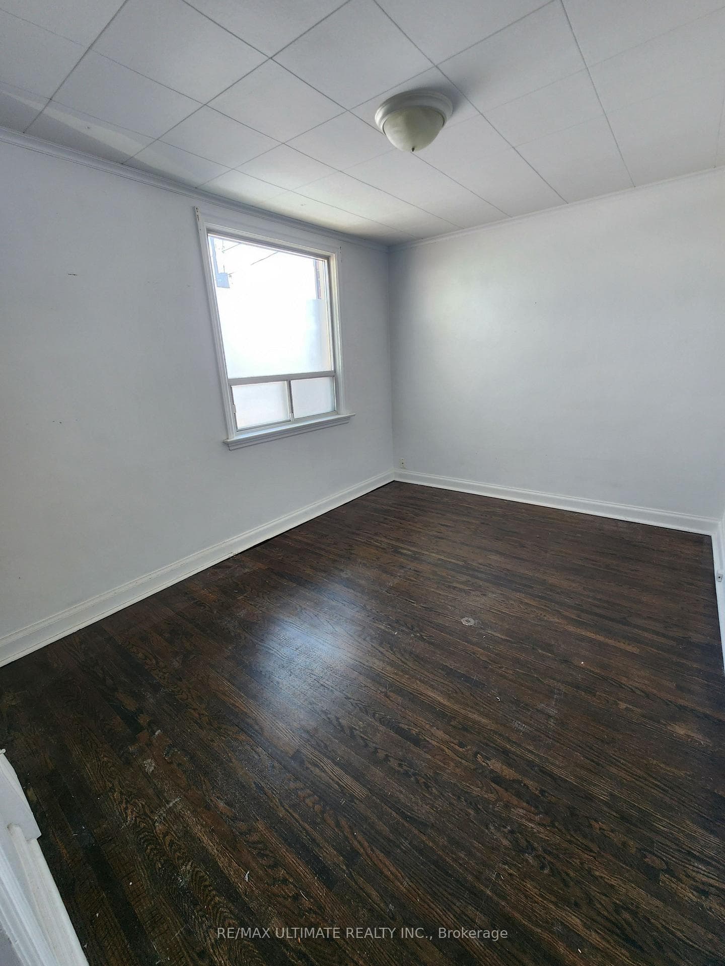 648 Glengrove Avenue photo 12