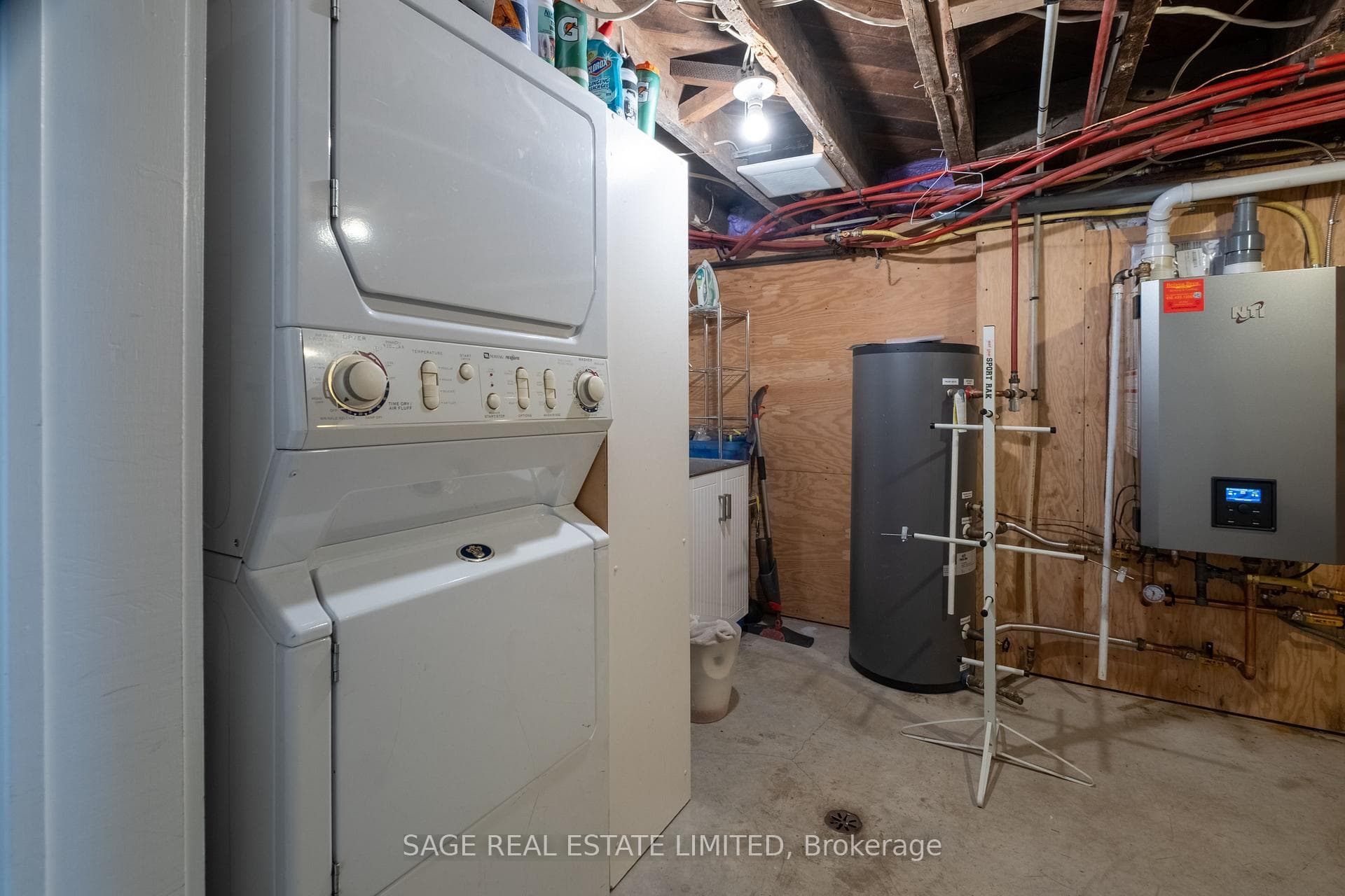 127 Browning Avenue photo 42