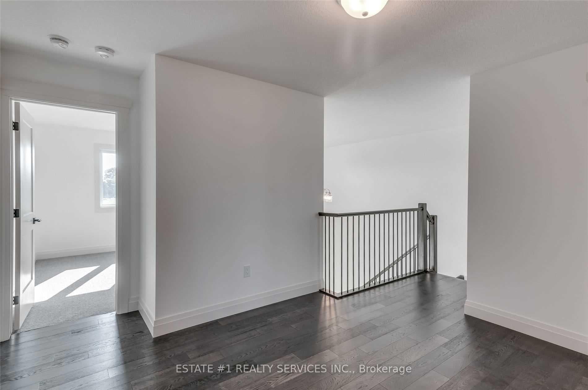 20 Rosina Lane photo 13