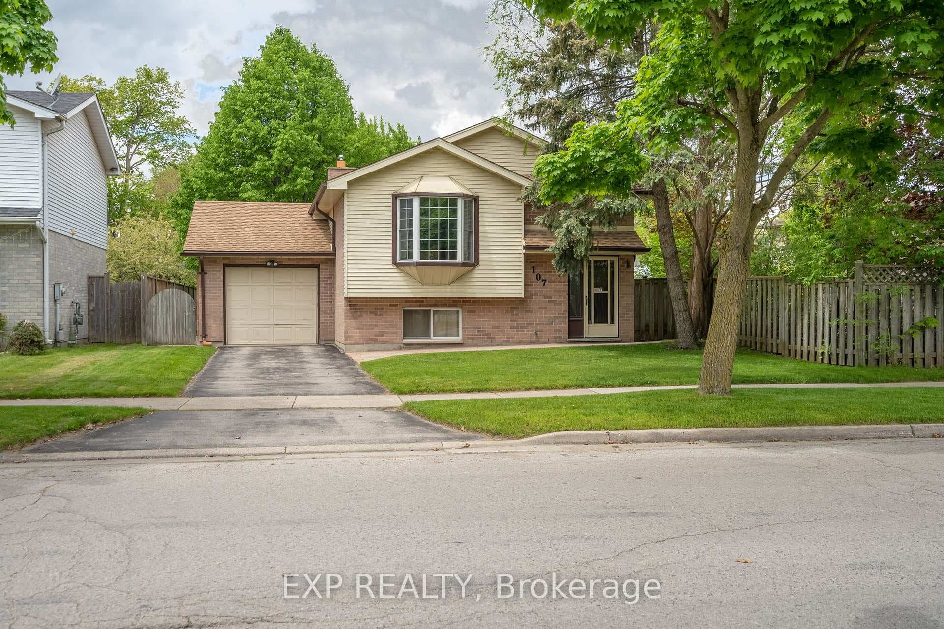 107 River Run Terrace photo 38