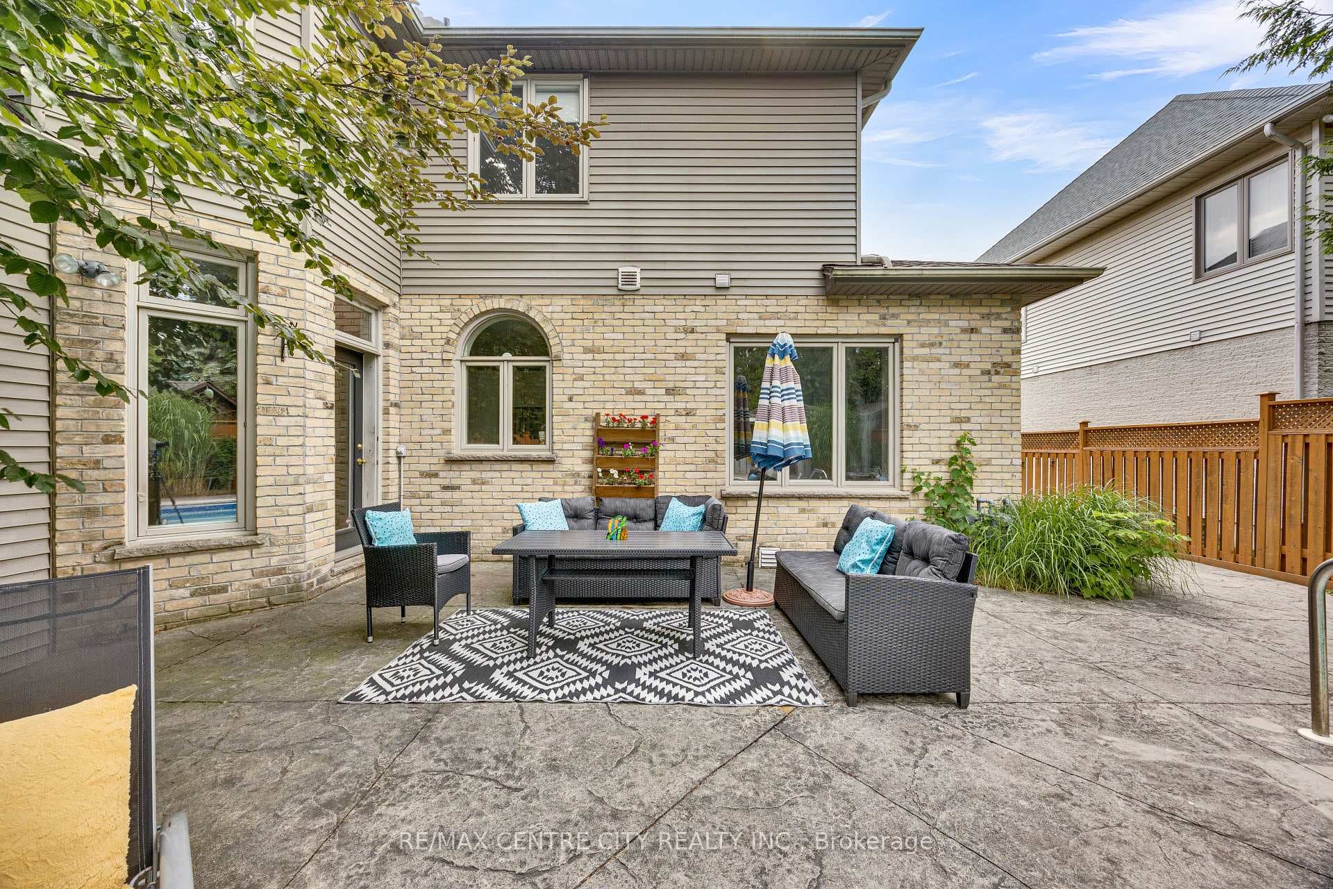 2 HAVENWOOD Way photo 45