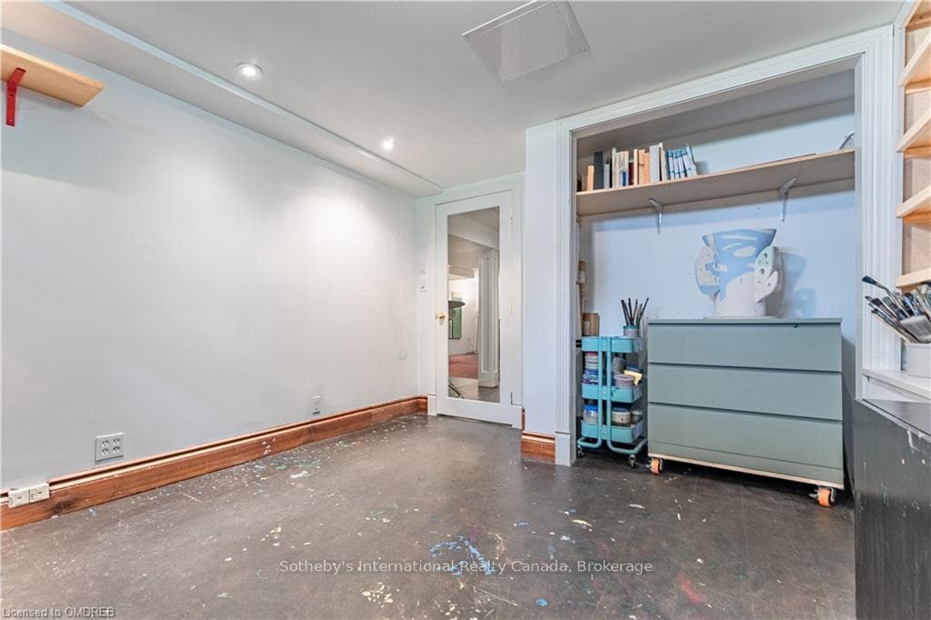 205 JOHN Street photo 26