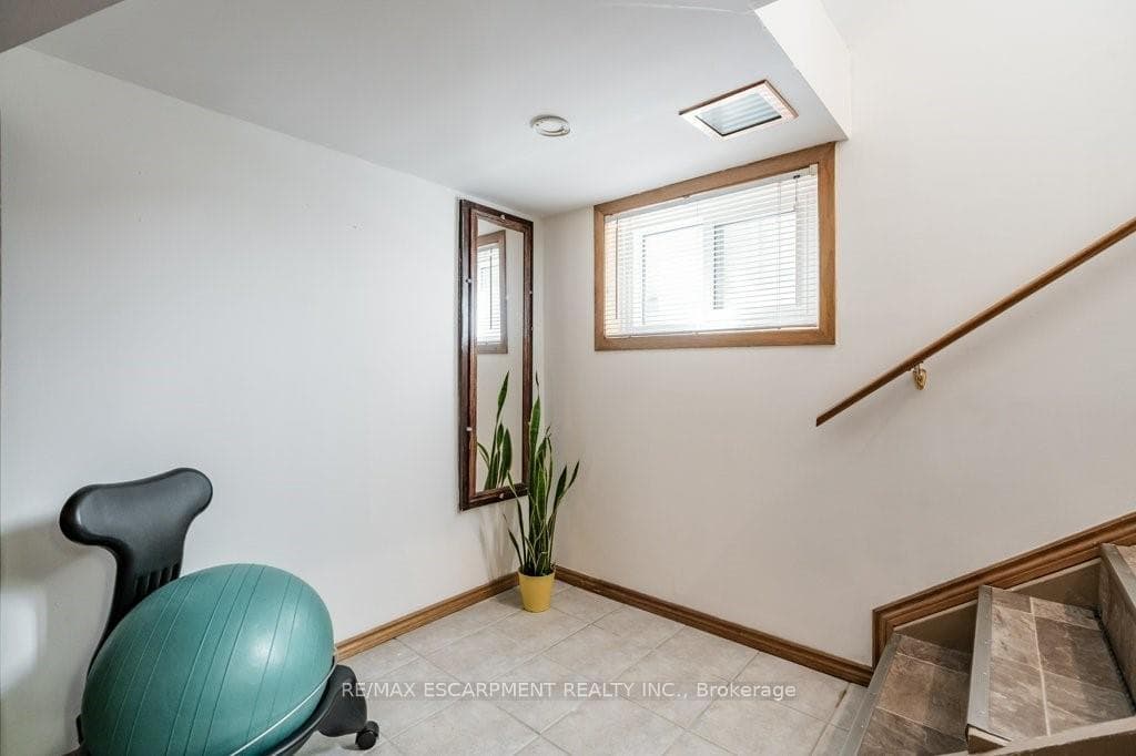 121 Tragina Avenue photo 27