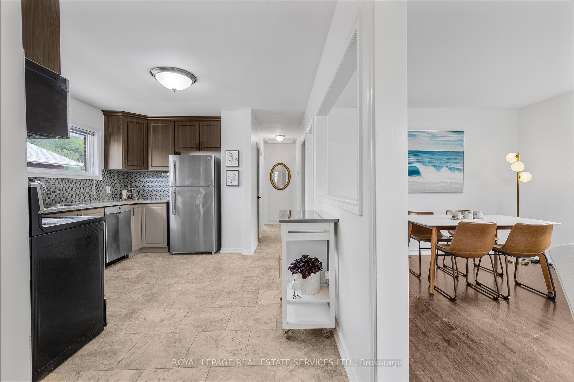 559 East 27th Street photo 4
