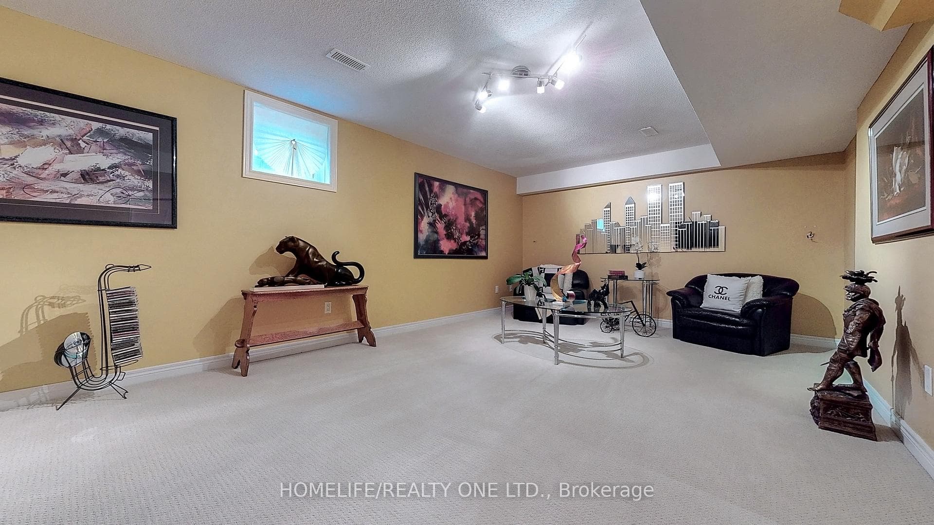 41 Carberry Crescent photo 20