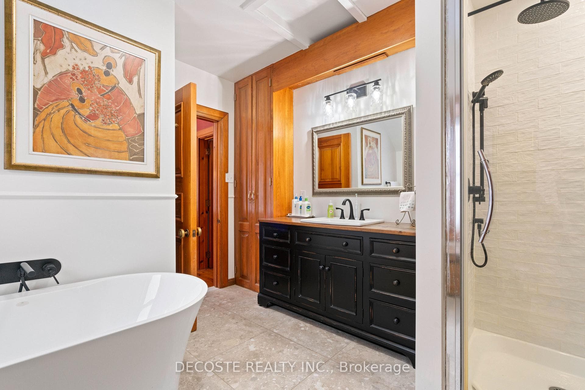Master Ensuite
