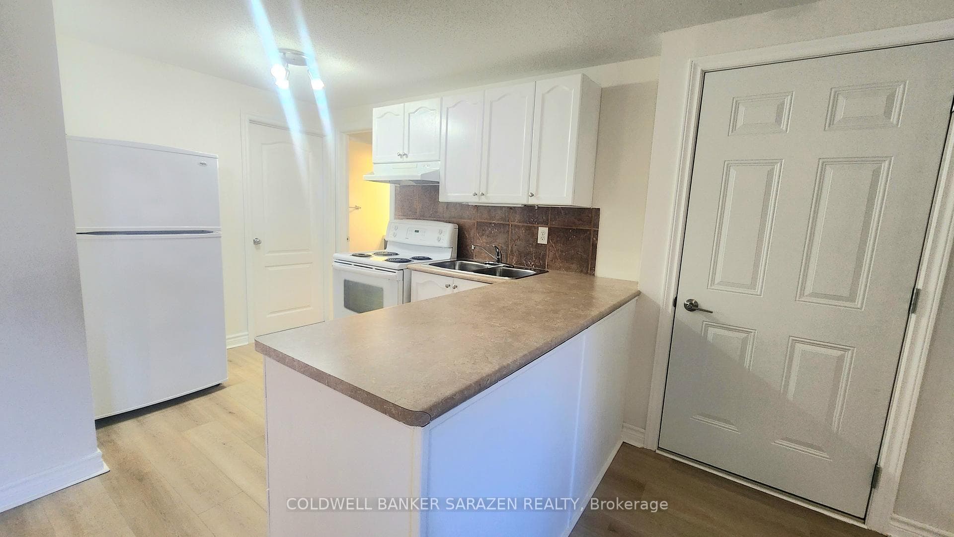 88 Thomas Street Unit B photo 12