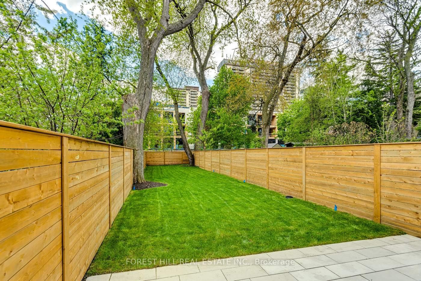 127 Sherwood Avenue photo 38