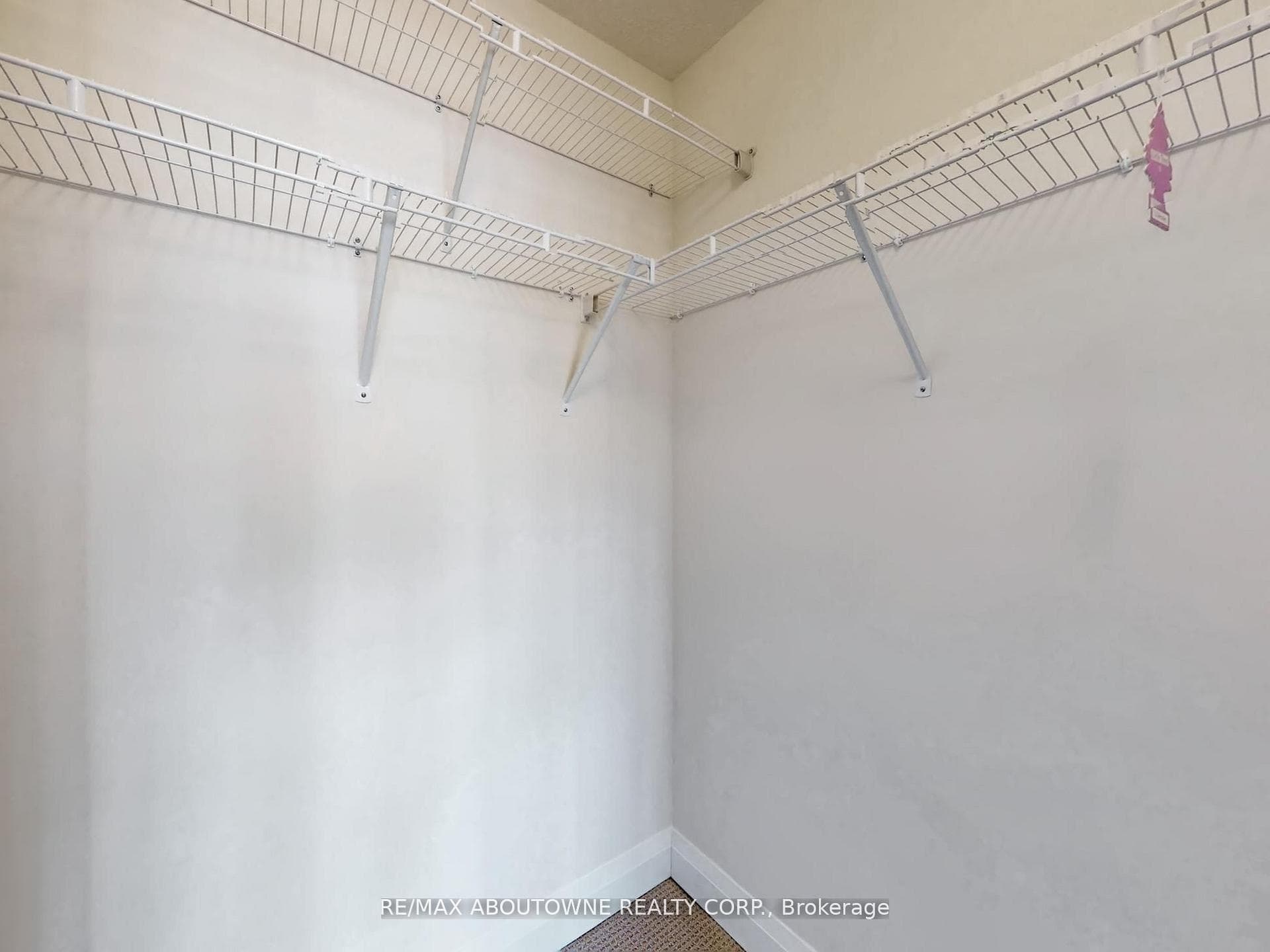 16 CONCORD Place Unit 505 photo 17
