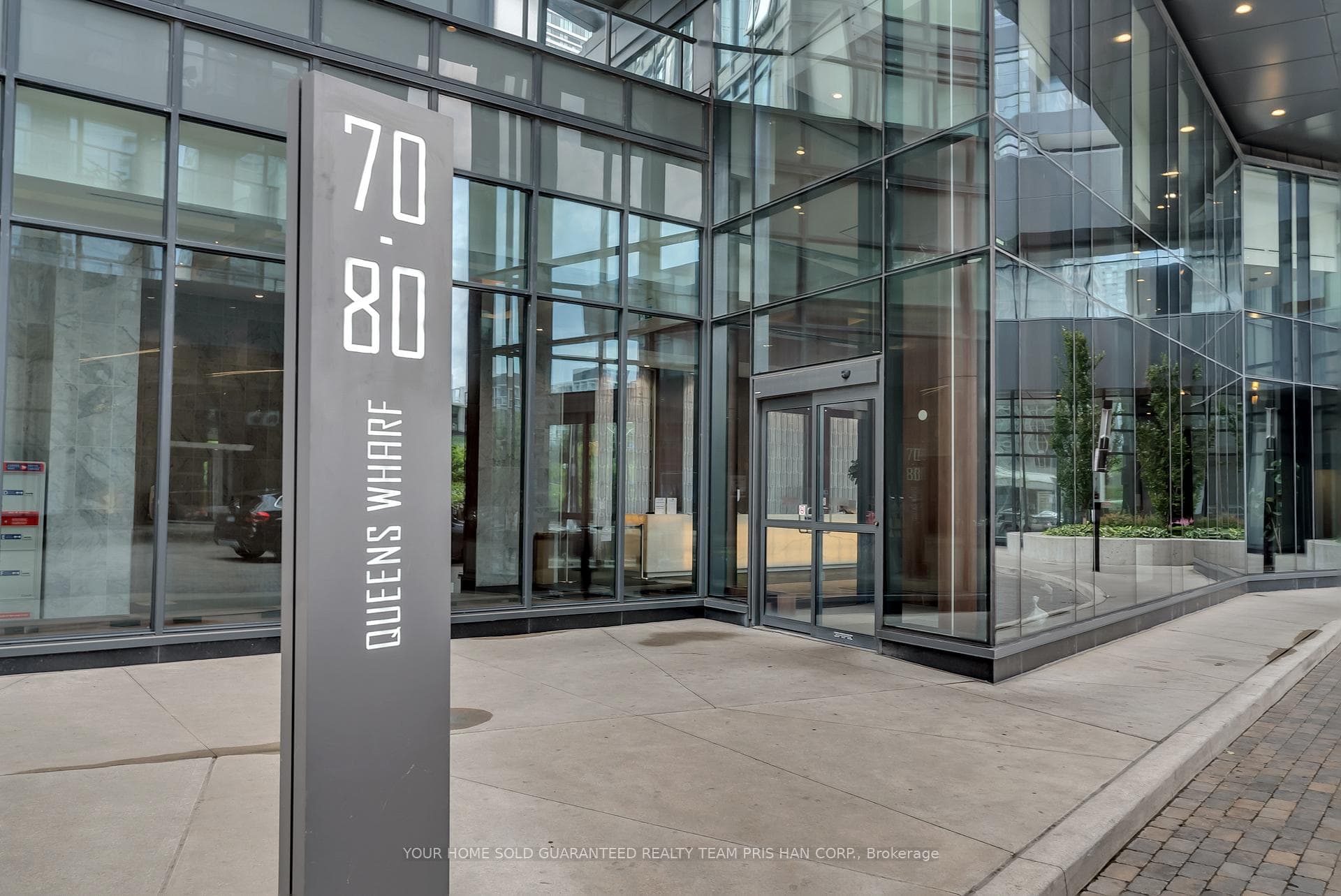 70 Queens Wharf Road Unit 915 photo 29