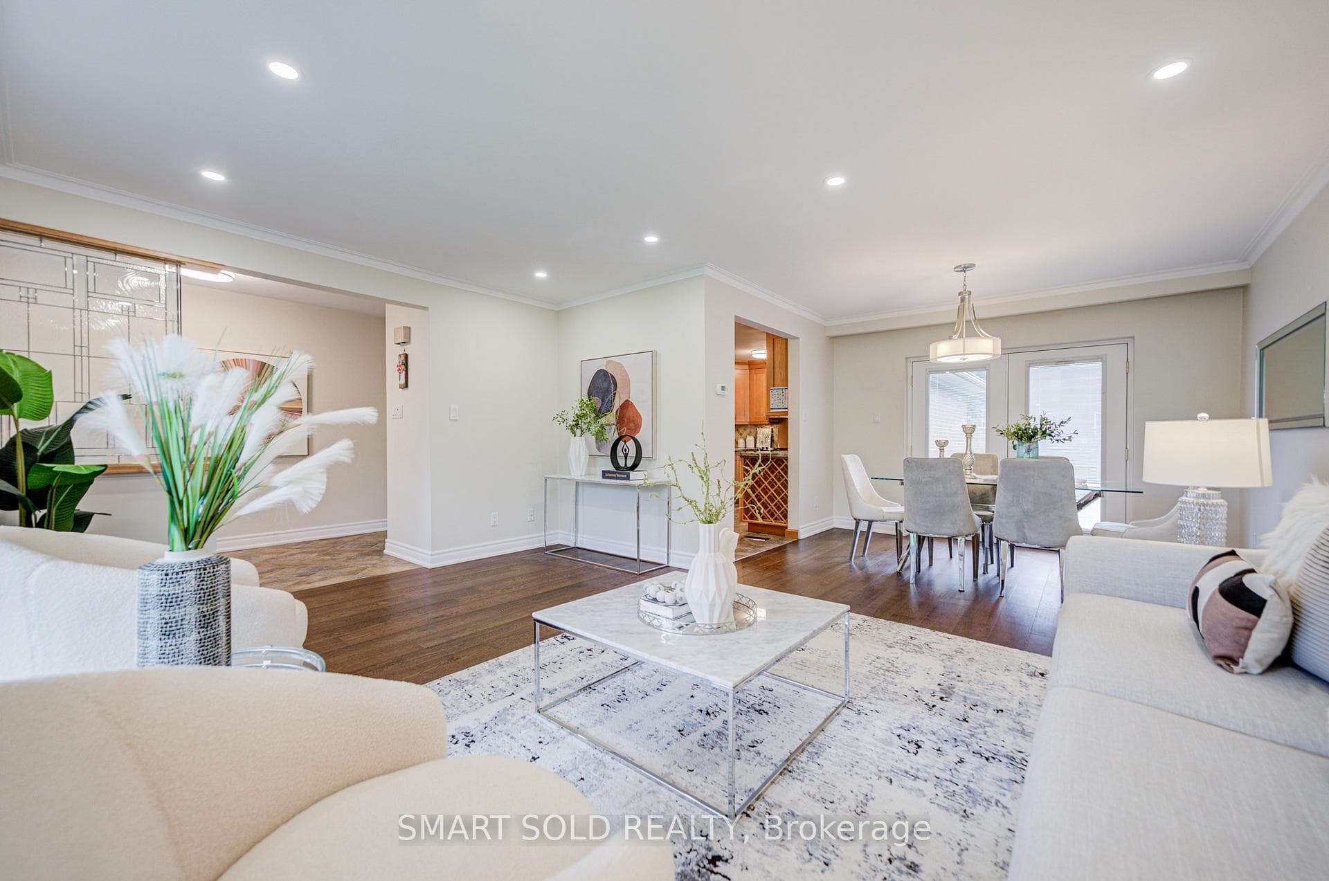 285 Churchill Avenue photo 10