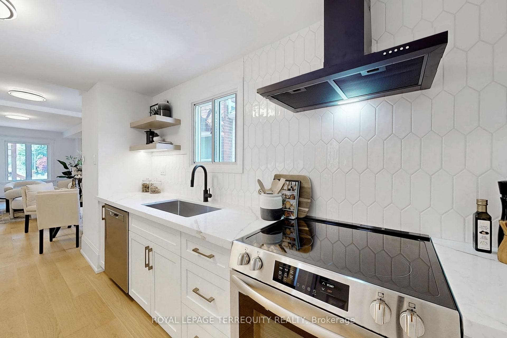 25 Sibley Avenue photo 7