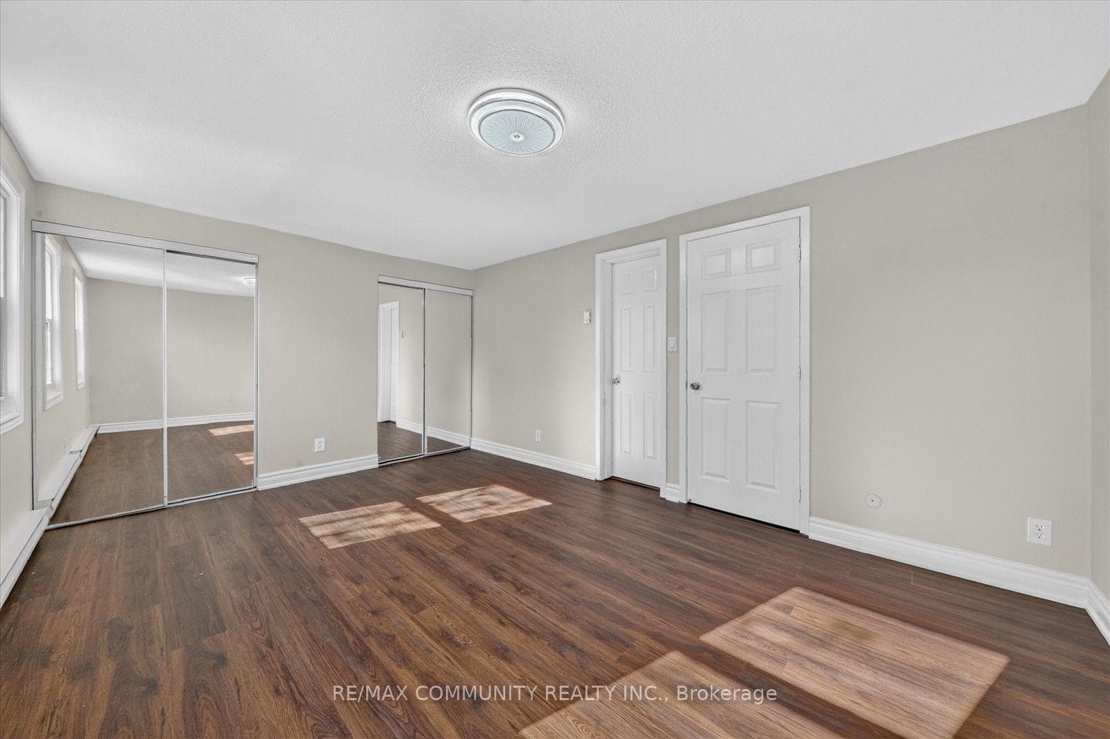 850 Huntingwood Drive Unit 15 photo 19