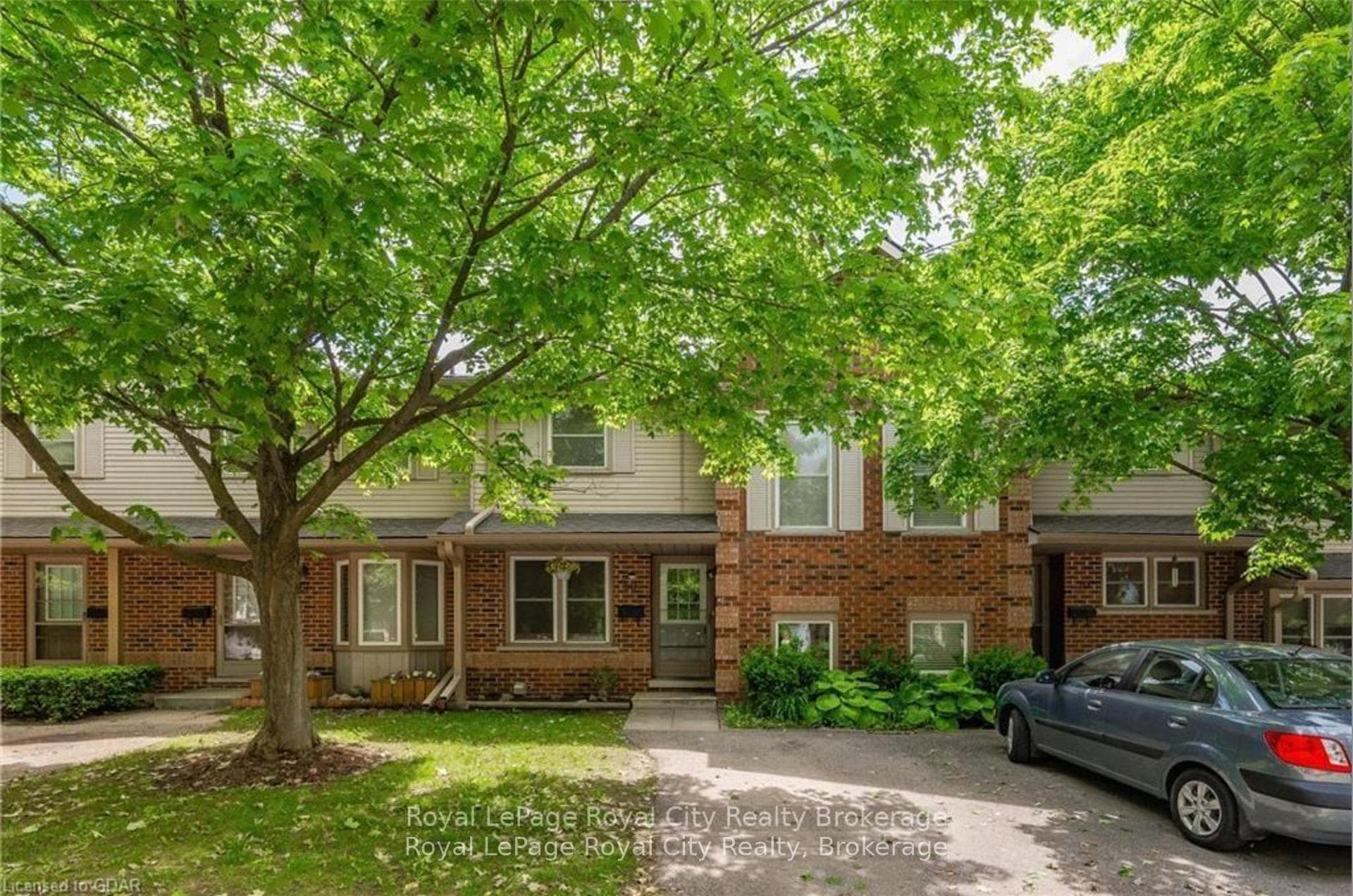180 MARKSAM Road Unit 80 photo 8