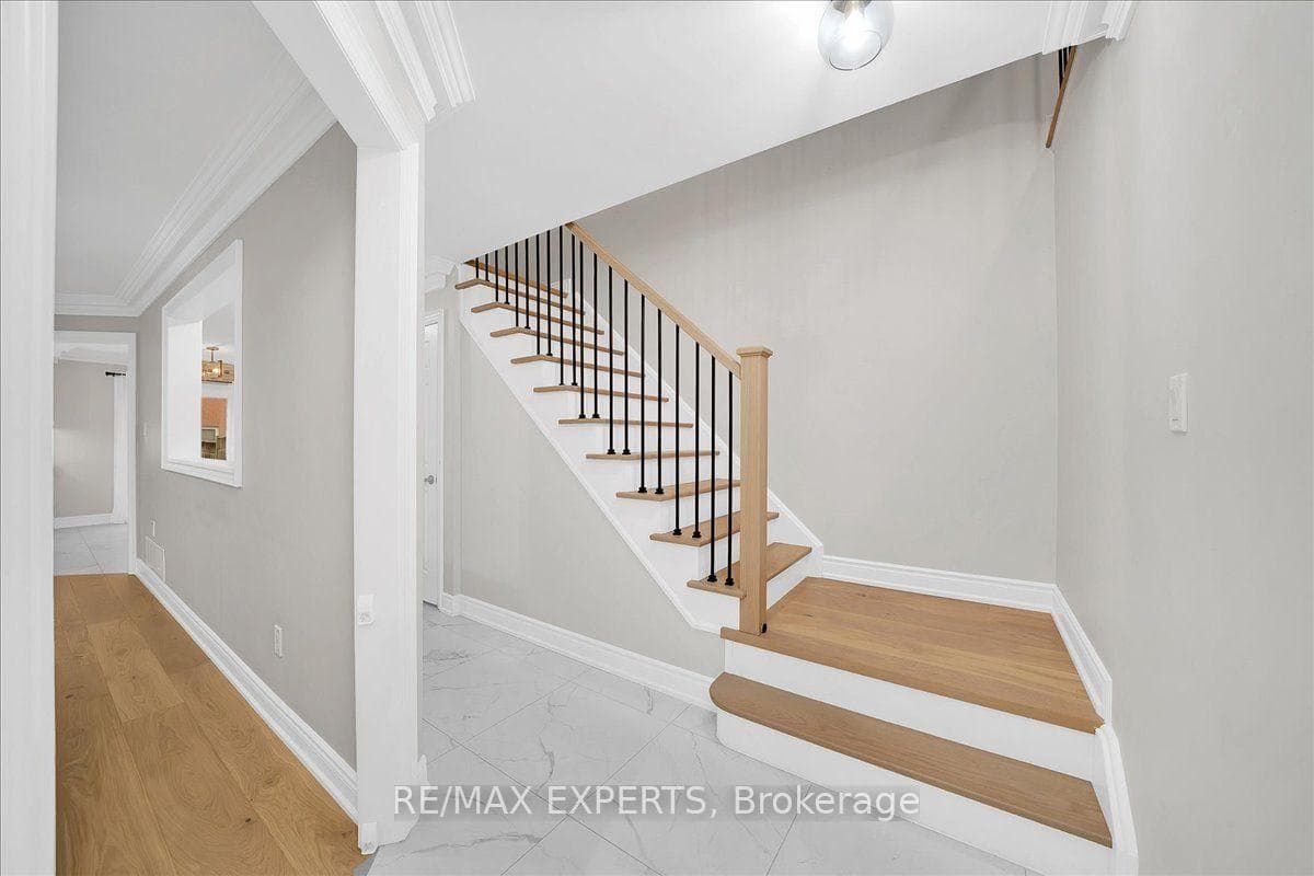 12 Silvervalley Drive photo 9