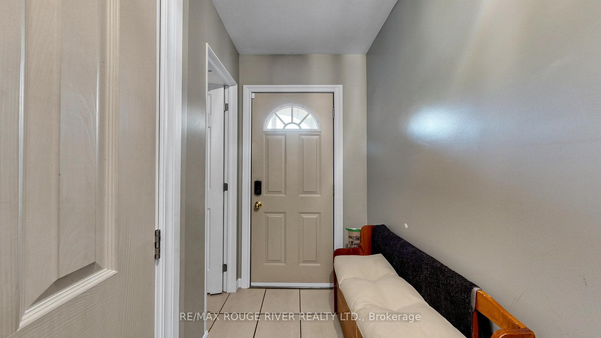 121 Deacon Lane photo 36