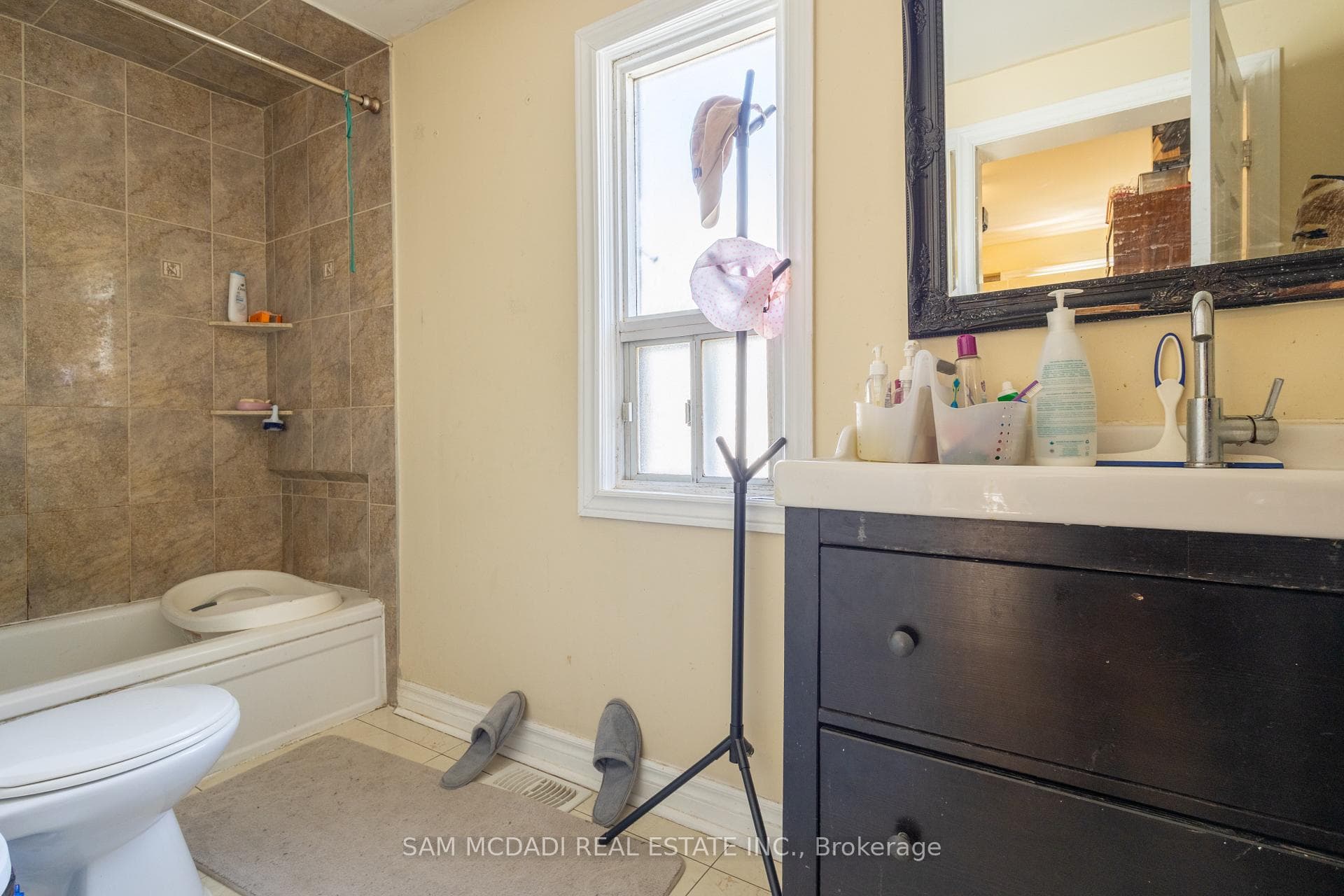 114 King Street photo 20