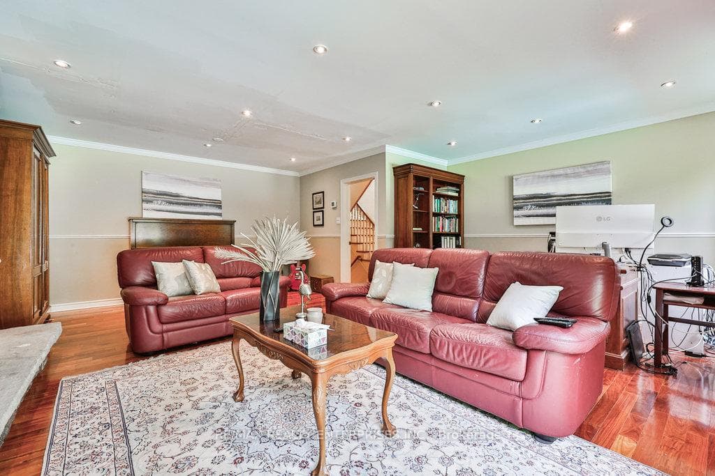 1483 Spring Road photo 24