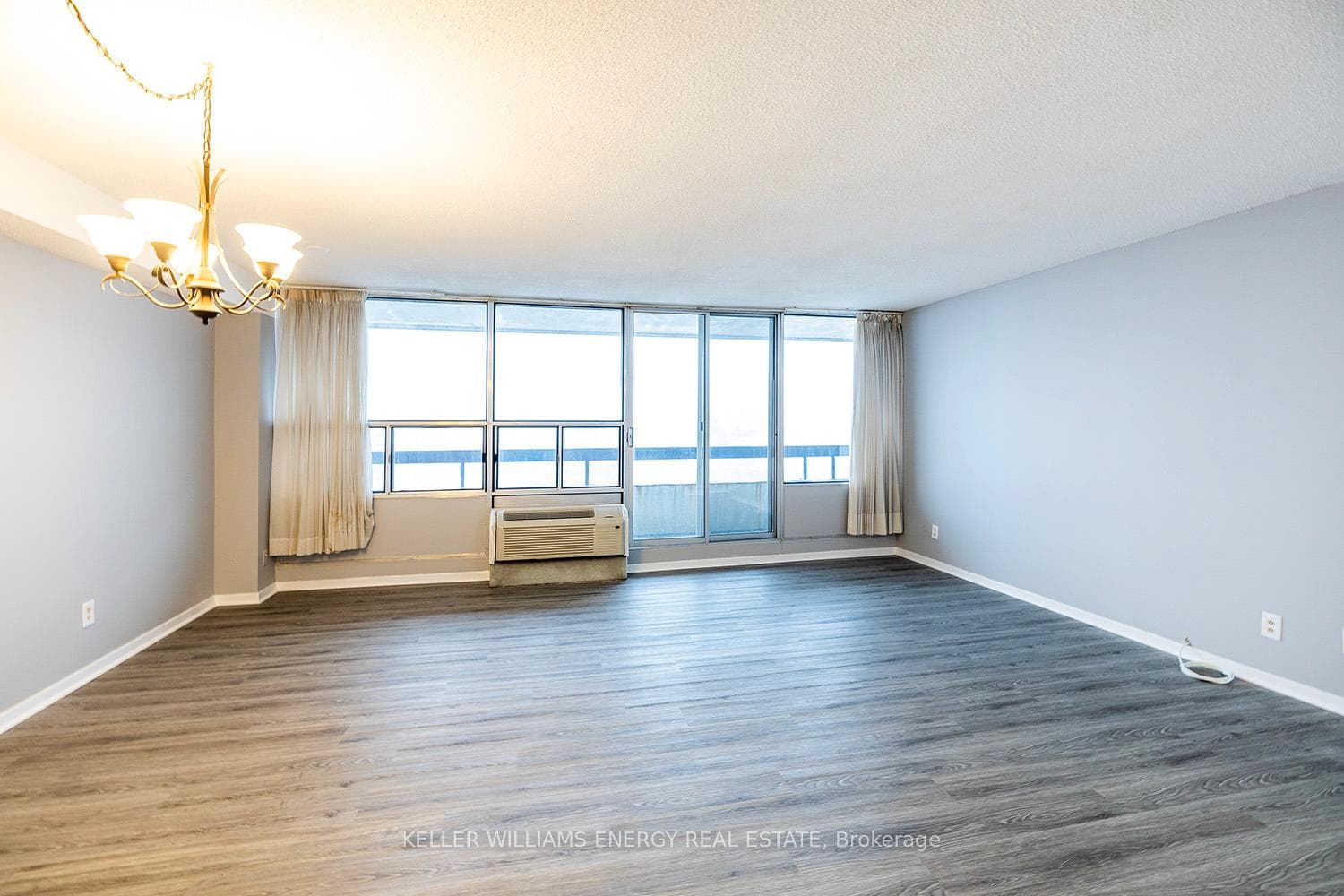 Living Room Combined w/ Dining