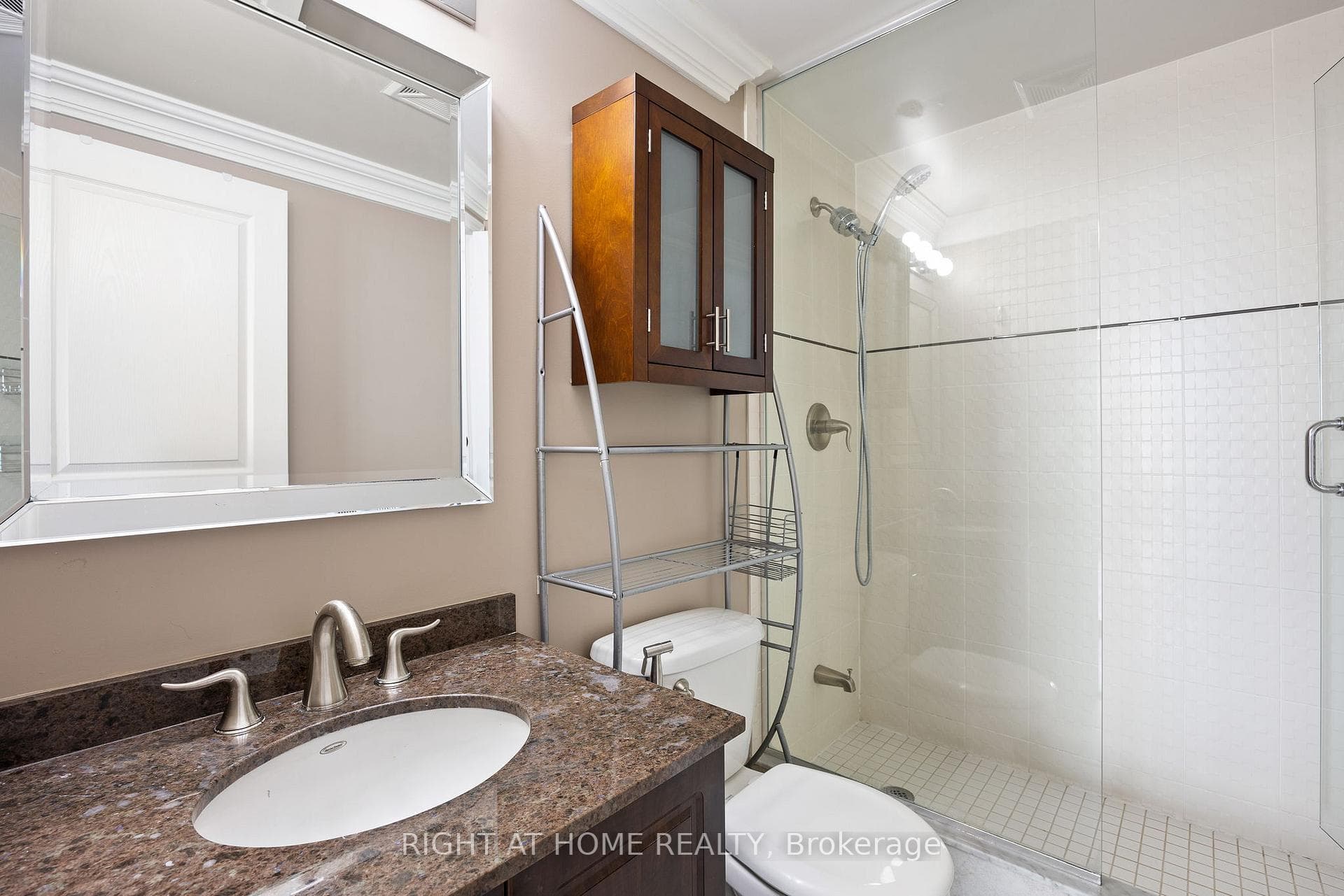 2240 Lake Shore Boulevard Unit 806 photo 18