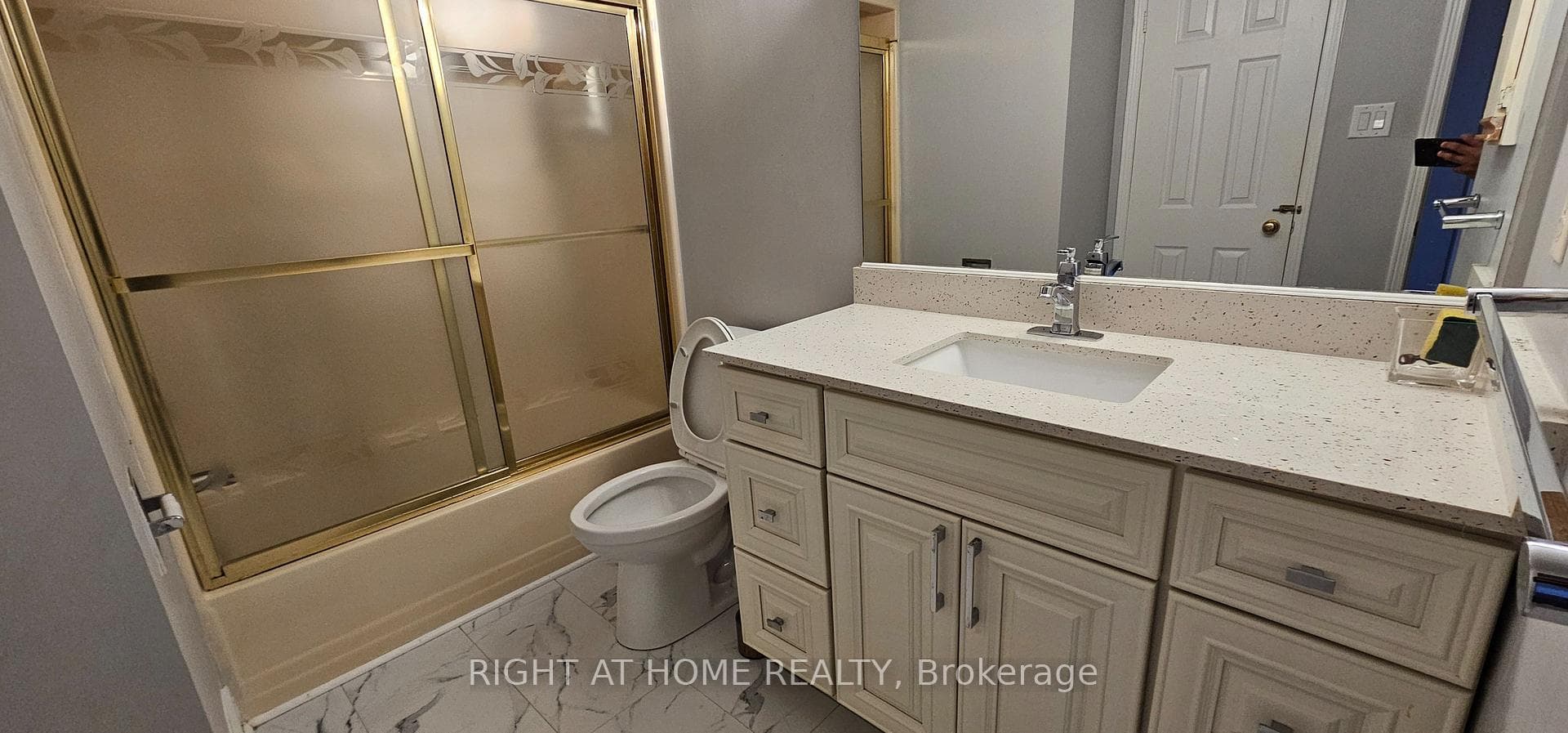 189 Timberlane Drive Unit Main photo 8