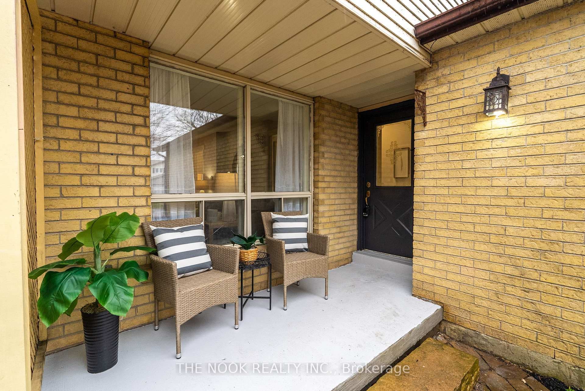 927 Traddles Avenue photo 3