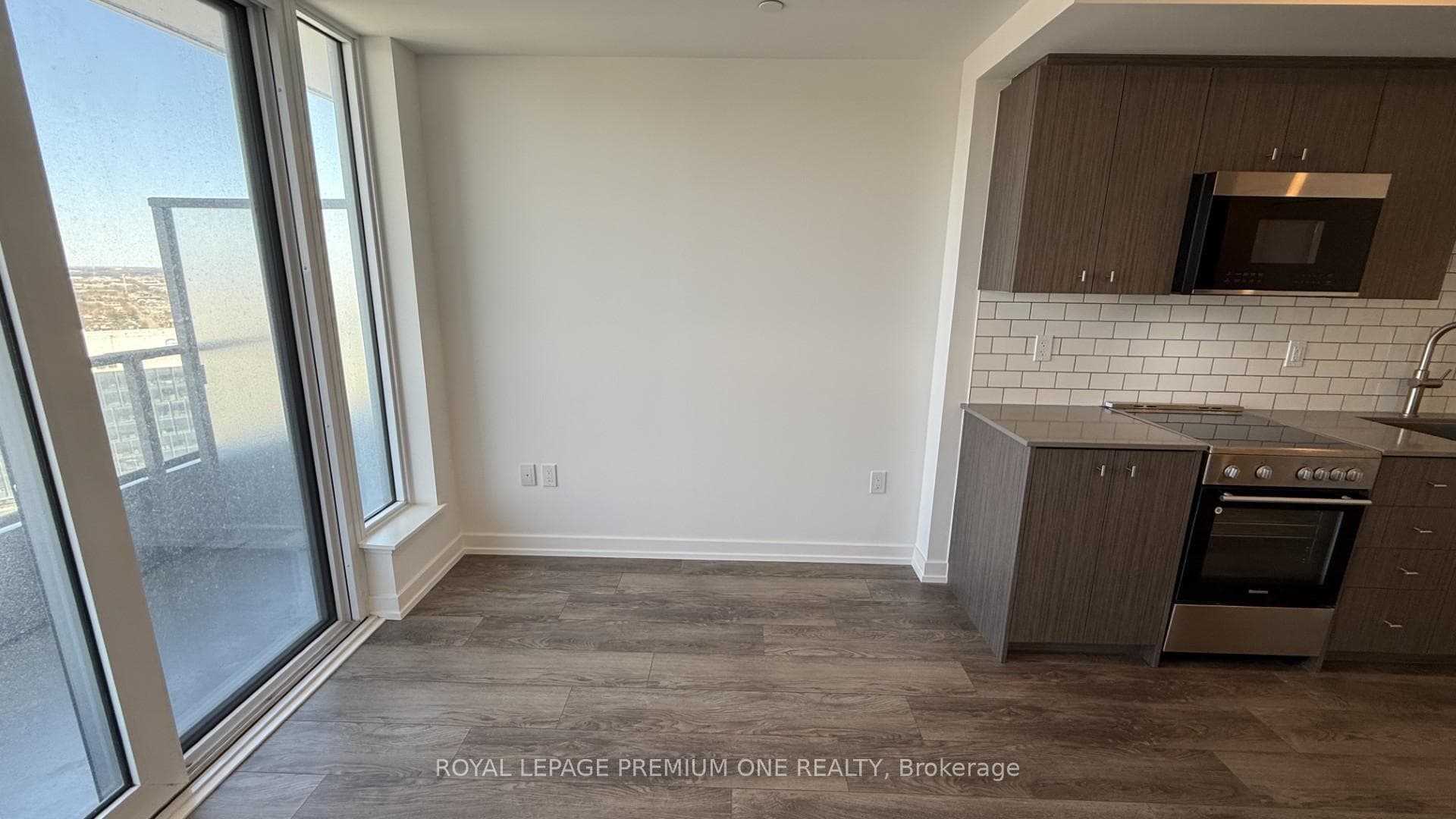 15 Wellington Street Unit 2414 photo 14