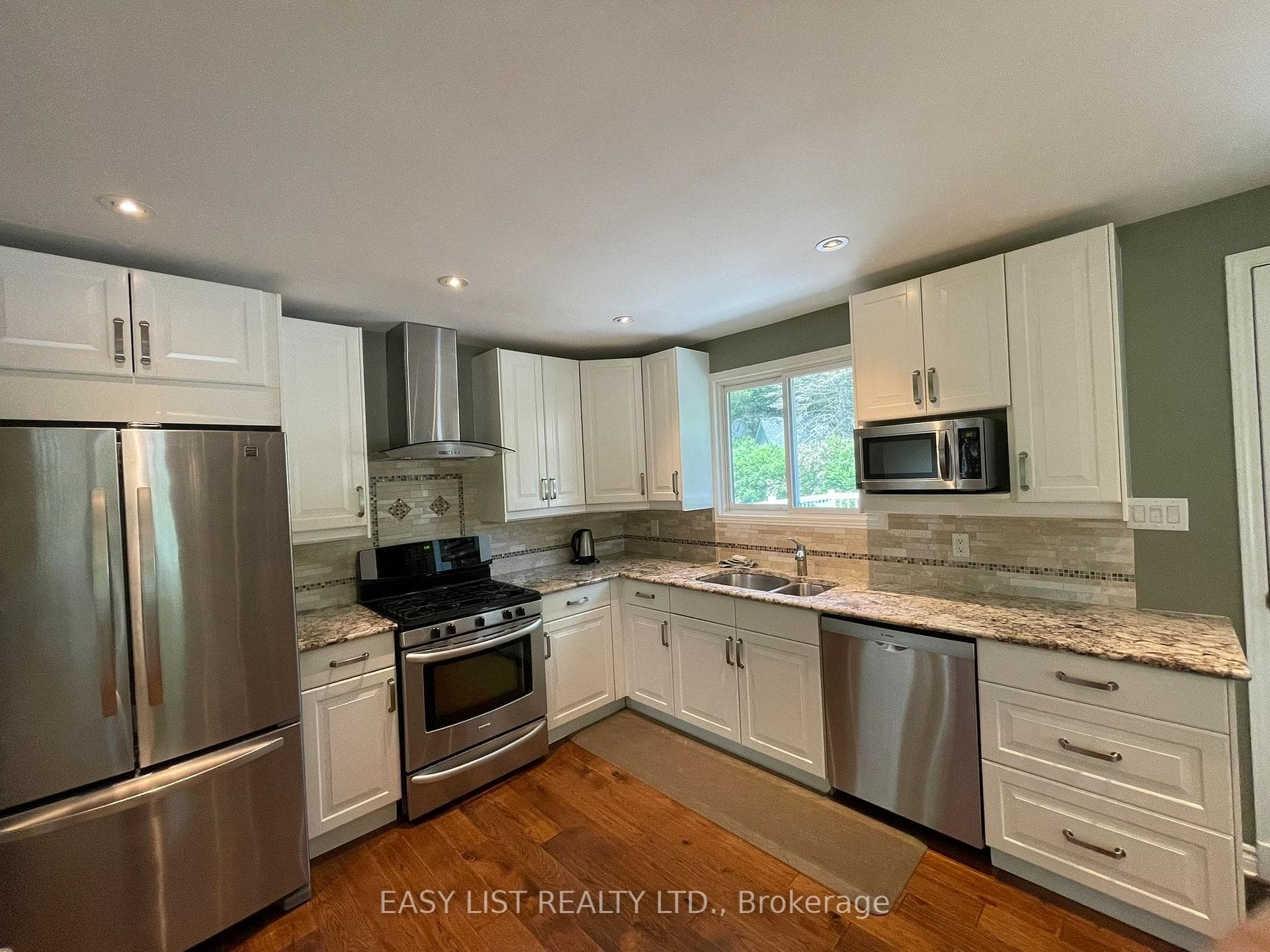 3 Baker Place photo 7