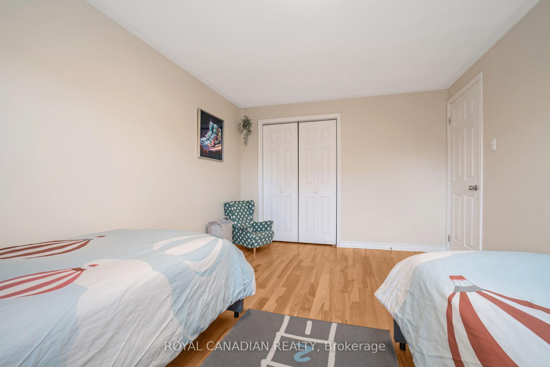 108 Beaconsfield Avenue photo 35