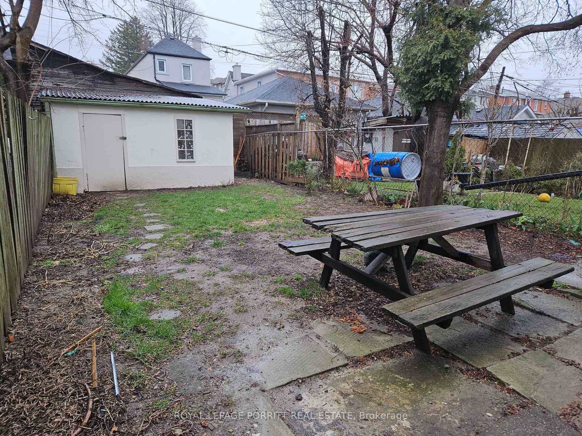 333 Silverthorn Avenue Unit 1 photo 20