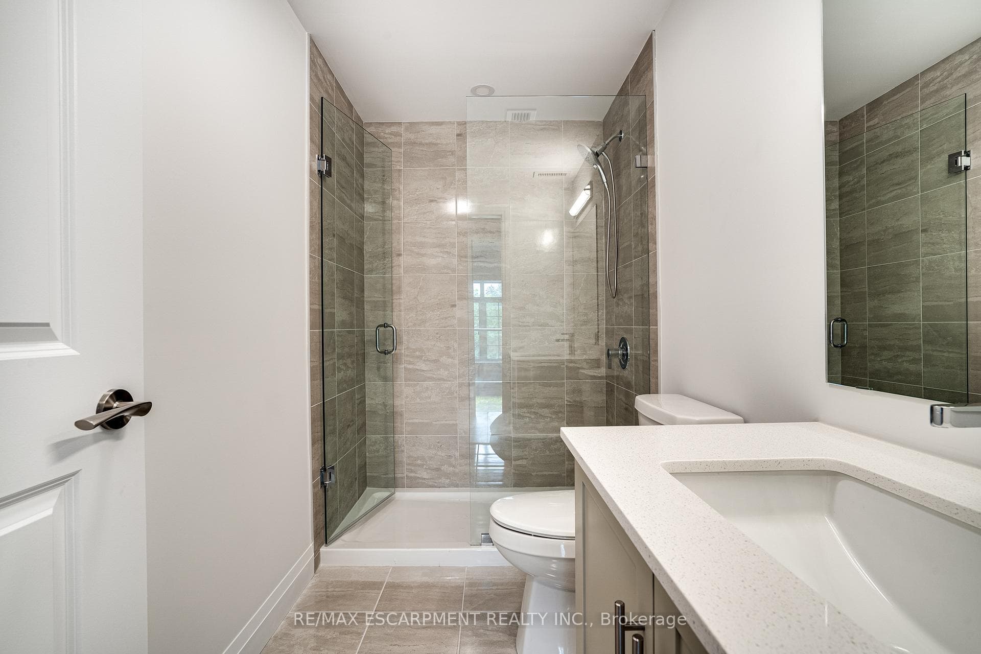 153 Wilson Street Unit 307 photo 29