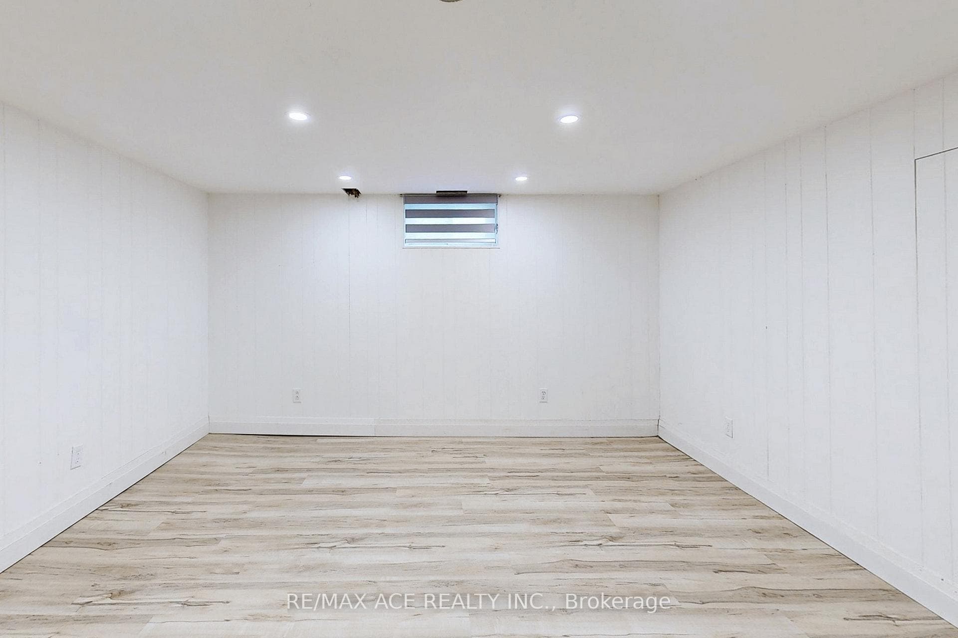 549 13th Street photo 27