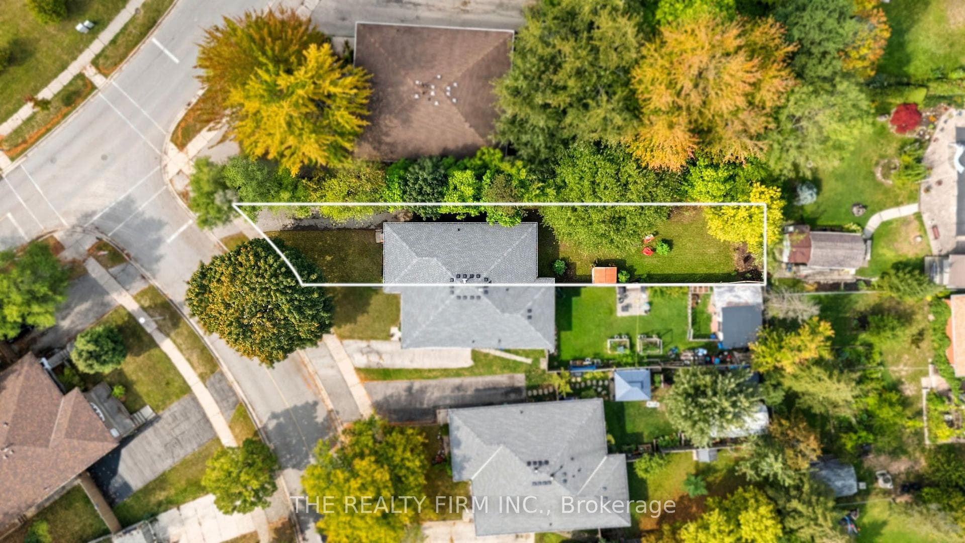 2 Noel Avenue photo 40