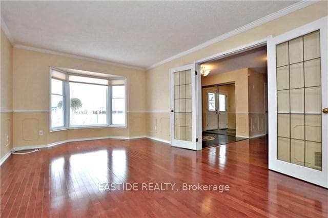 156 Bristol Road photo 2