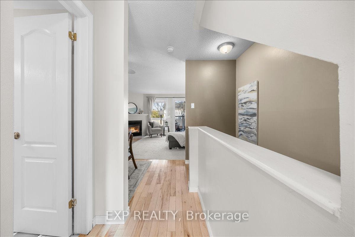 6287 Tealwood Place photo 5