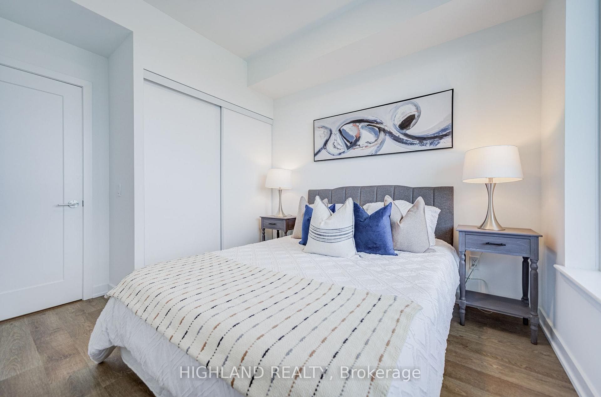 5081 Hurontario Street Unit 3103 photo 29