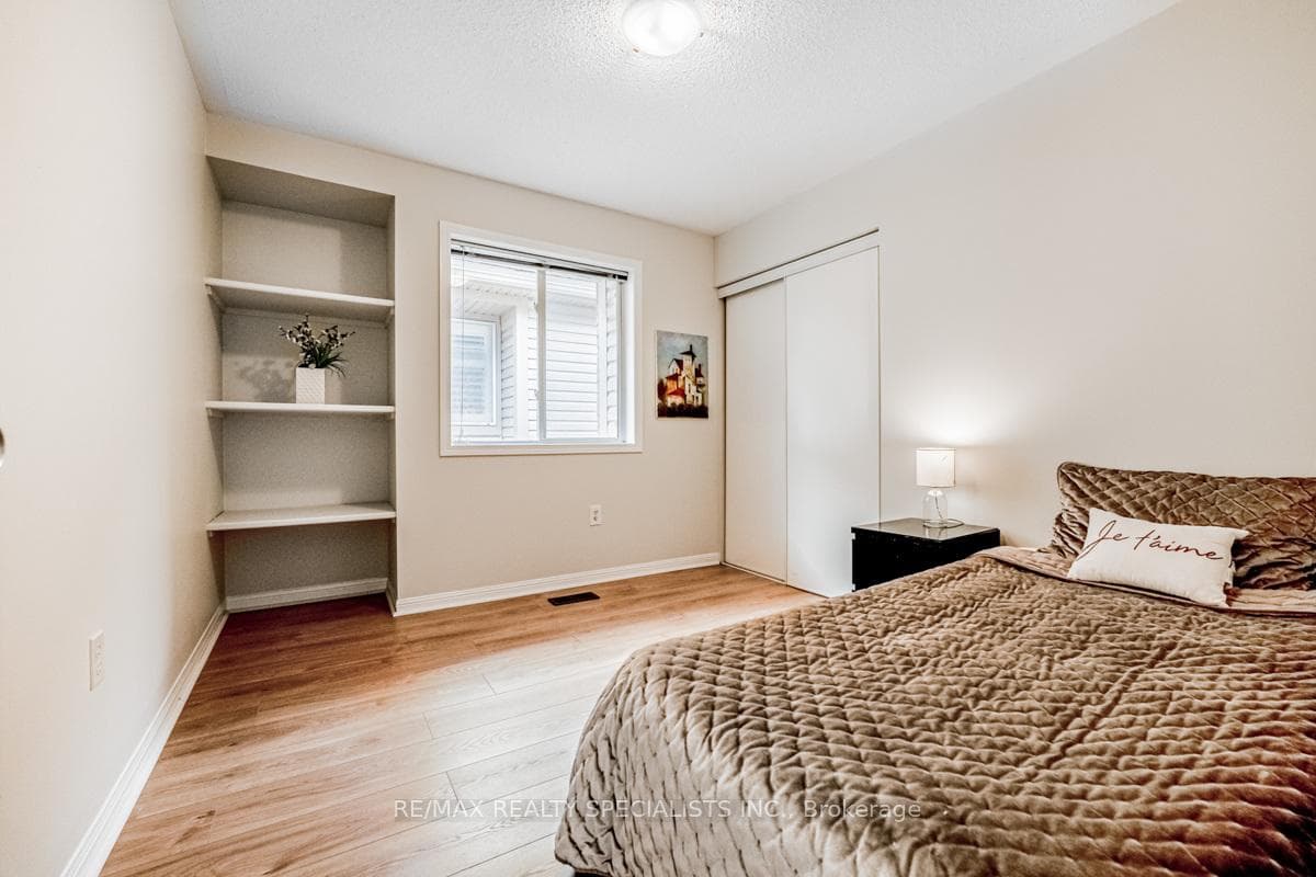188 Fandango Drive photo 22