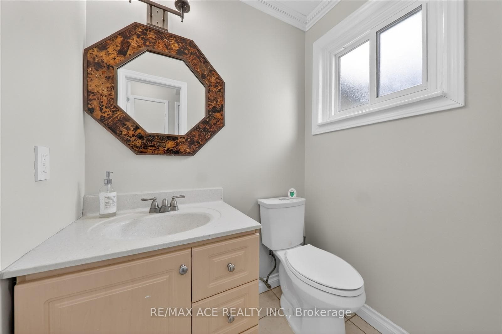 49 Winstanly Crescent photo 24