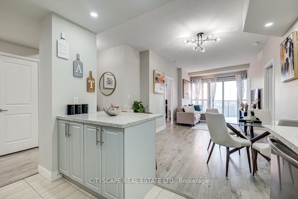 60 Absolute Avenue Unit 2507 photo 17