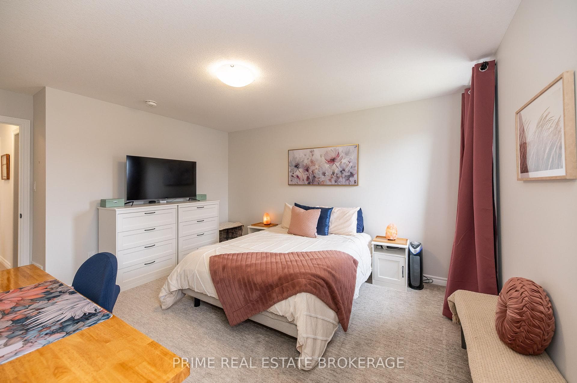 2 Macleod Court photo 20