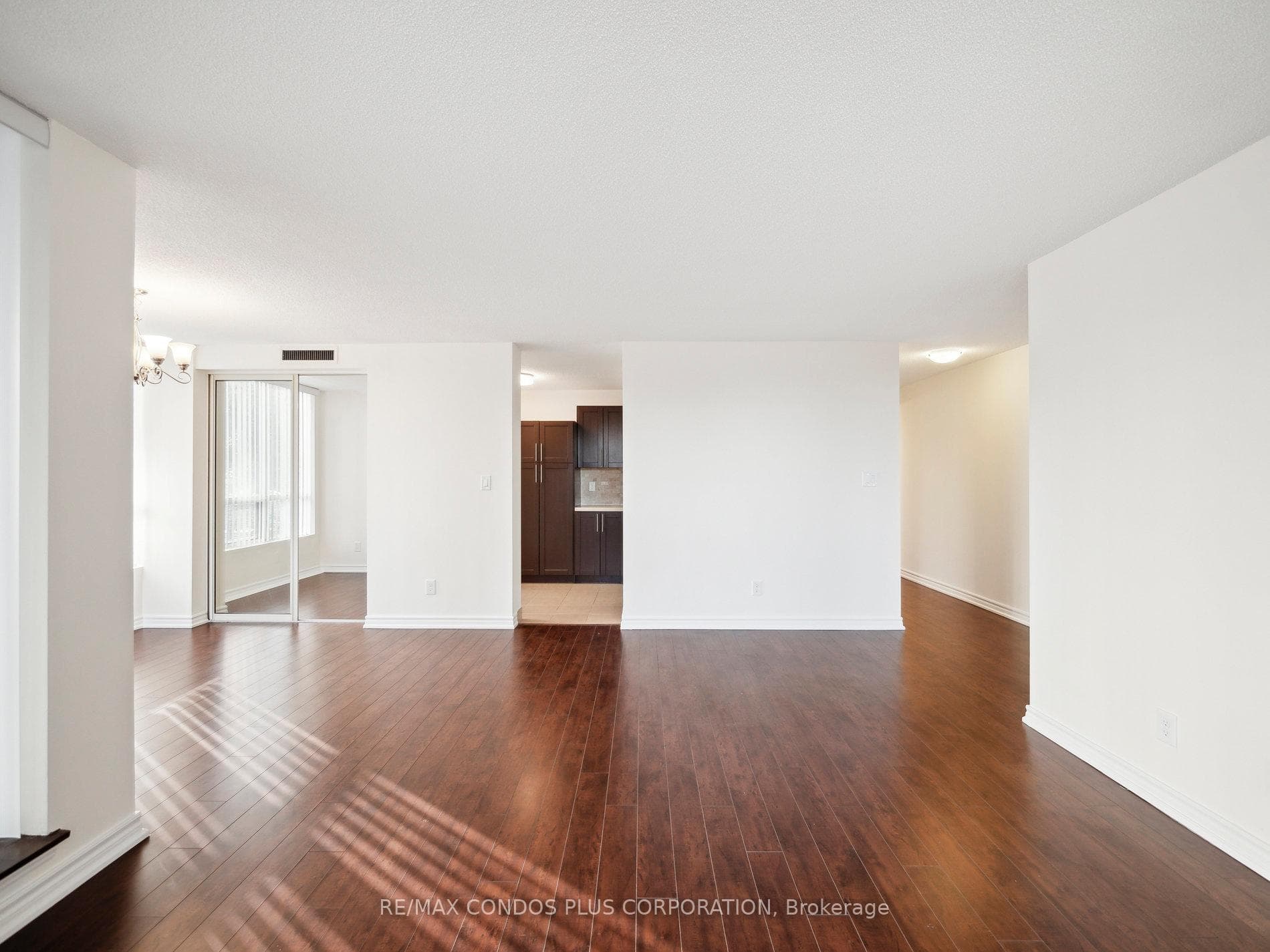 5785 Yonge Street Unit 209 photo 8