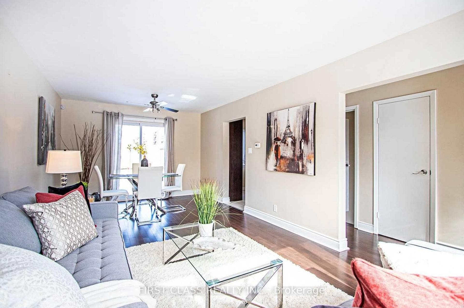 106 Woodfern Drive Unit Main photo 5