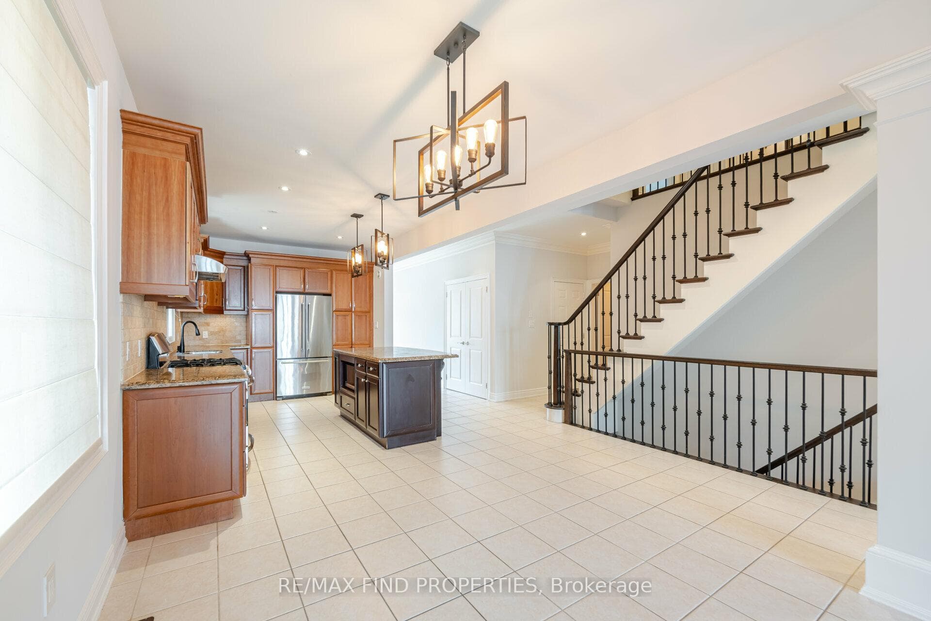 3207 Stocksbridge Avenue photo 13